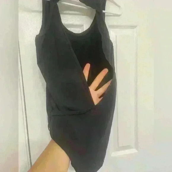 Lululemon Run: Speed Squad Tank size 4 
Black - Picture 4 of 6